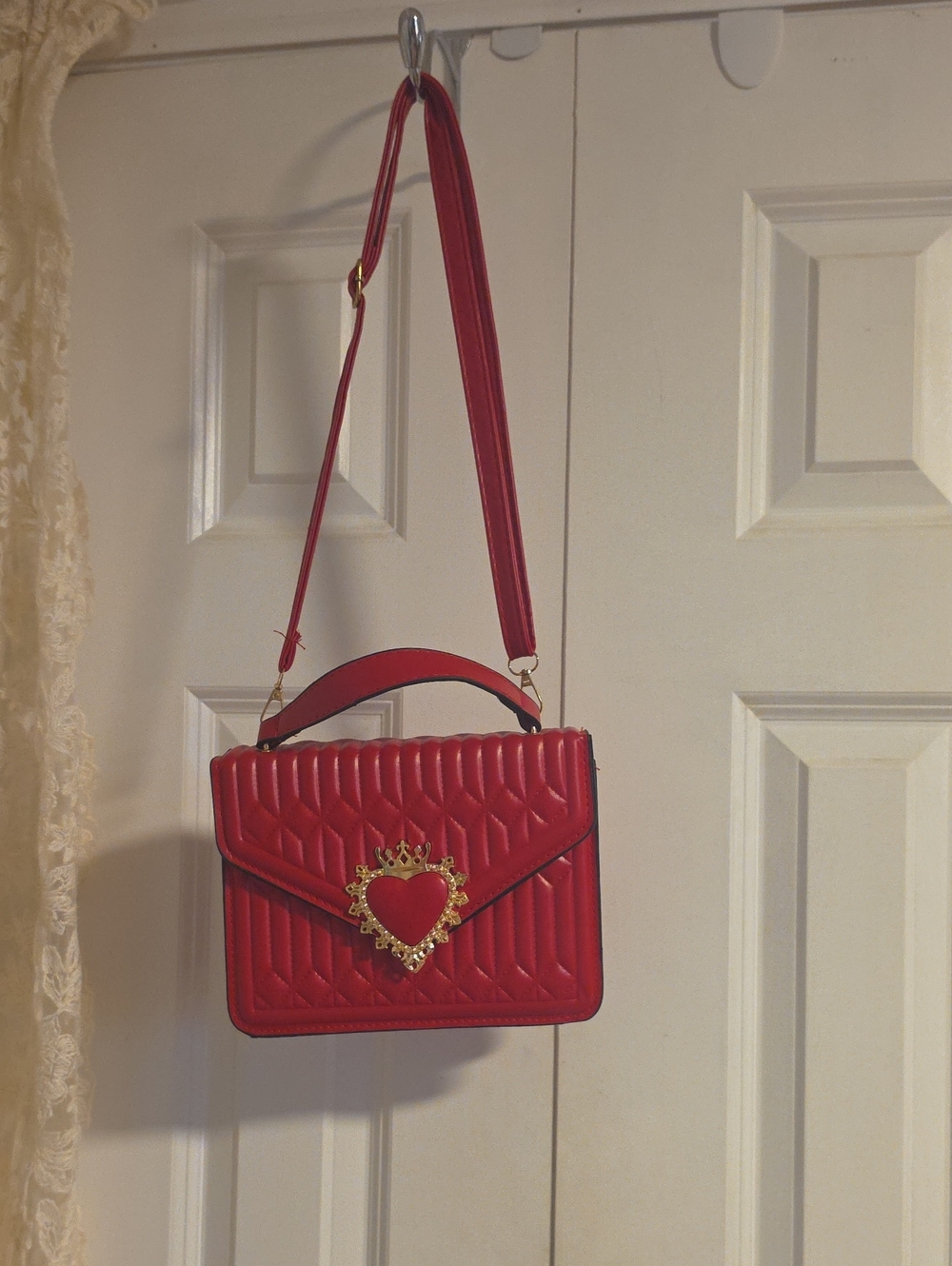 Red Quilted Fashion Heart-Embellished Crossbody Bag